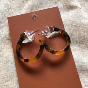 tortoise shell hoops